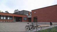 1970-luvulla rakennettu Rajalan koulu peruskorjattiin ja laajennettiin elinkaarimallilla Kuopiossa.