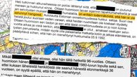 Dokumentista revittyjä kappaleita, joista osa tekstistä on mustattu, taustalla kartta.