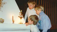 Mikkal, Saammal ja Petteri Morottaja jouluna 1989.