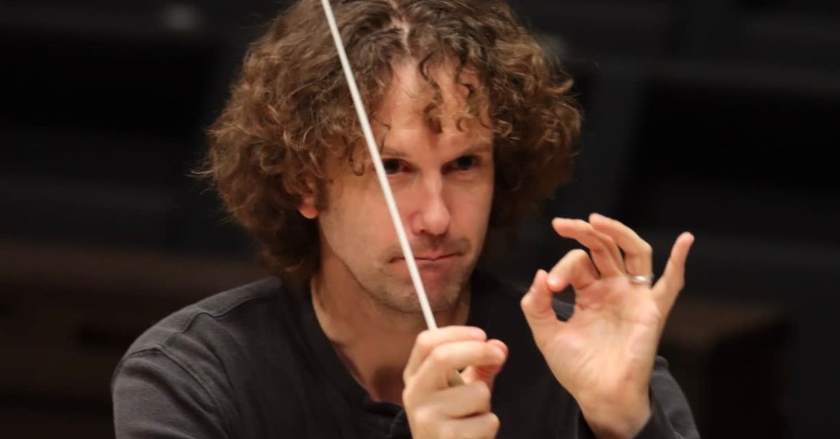 Nicholas Collon johtaa Radion sinfoniaorkesteria vuosikymmenen loppuun ...