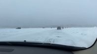 Ruuhkaa Hailuodon jäätiellä.
