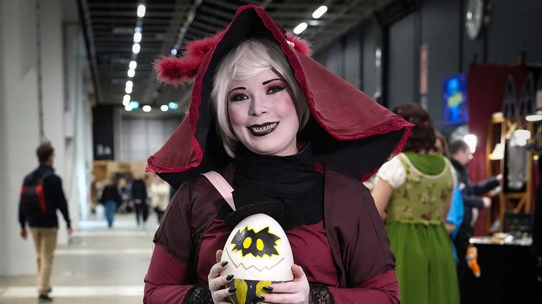 Comic Conin yleisöä, Nella Salmi. 