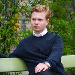 14 laudaturin ylioppilas Aleksi Laitinen.