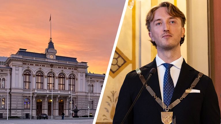 Ilmari Nurminen. Tampereen raatihuone.