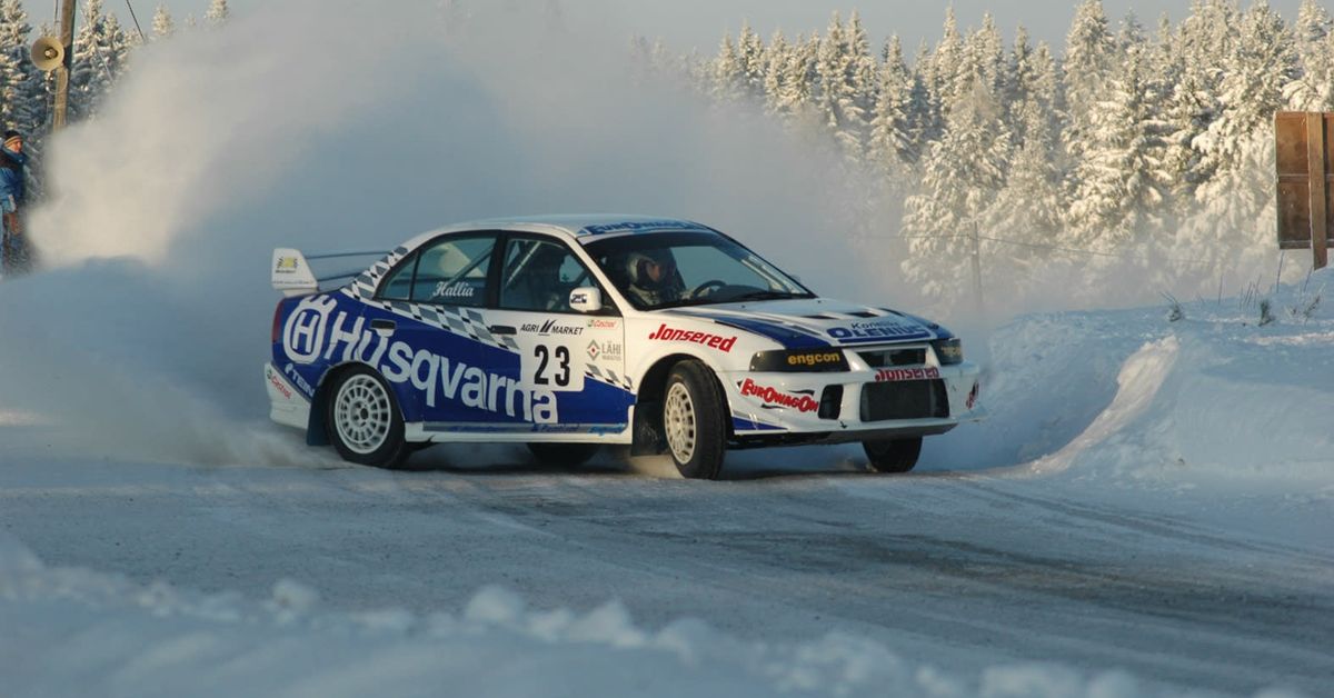 Rantasalmella ajetaan rallia 20 asteen pakkasesta huolimatta: ”Puolet ...