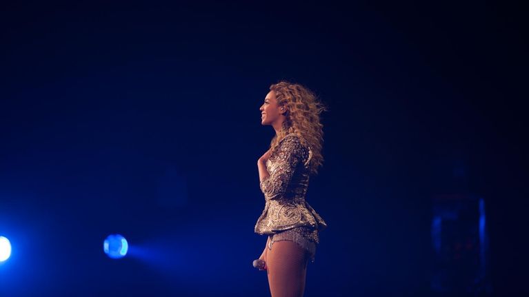 Beyoncé- och rapyoga är den nya trenden | Kultur | Svenska Yle