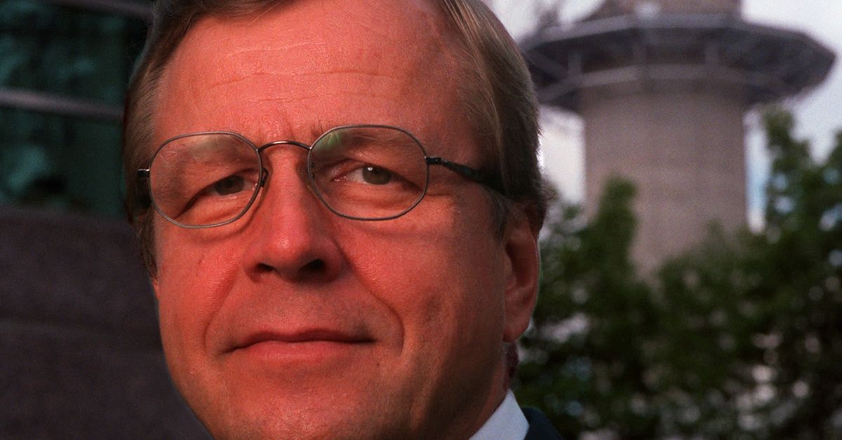 Yle Radio Suomessa muistellaan tänään Arvi Lindiä – muistolä