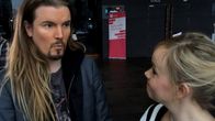 Perttu Kivilaakso Riikan vlogivieraana.