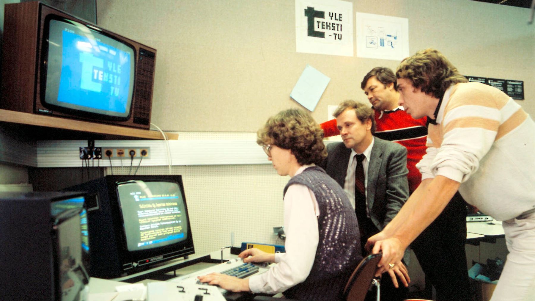 Teksti-tv:n toimitus 1980-luvulla.