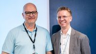  Uutisten nykyinen vastaava päätoimittaja Jouko Jokinen ja tuleva vastaava päätoimittaja Panu Pokkinen.