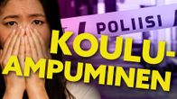 Uutistoimittaja peittää osan kasvoistaan käsiinsä, taustalla poliisitutkimusten muovinauhaa, suurena tekstinä "kouluampuminen"