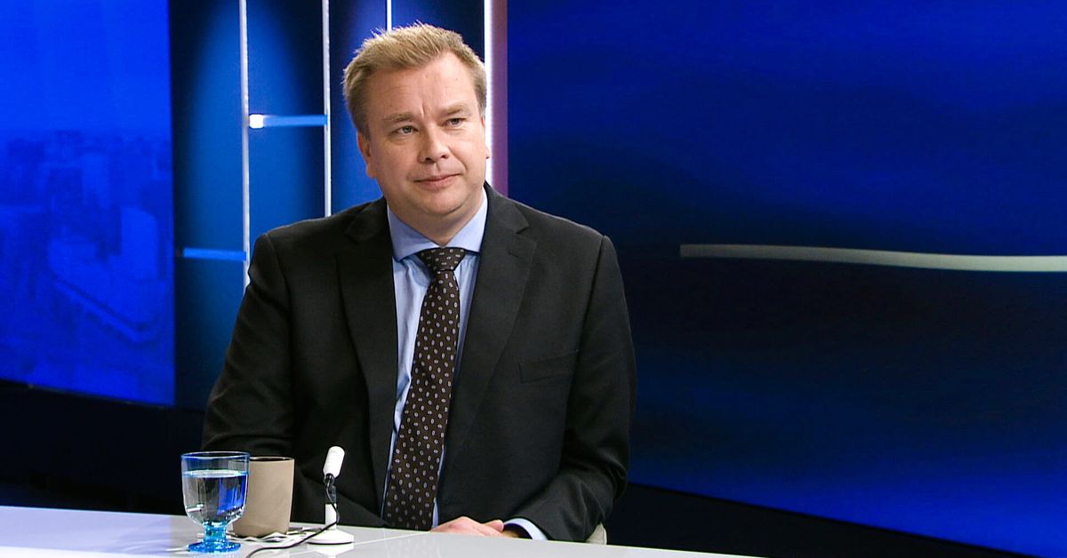 Defence minister: Finland prepared for hybrid influence attempts