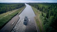 Laiva, M/S Carelia Saimaan kanavassa.