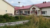 Utsjoen vuodeosasto , vanha vene niittyllä 12.8.2024 Utsjoella.