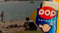 Ett collage med en bild från ungdomar på en strand och en affisch för Popkalaset.