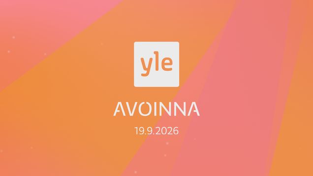 Oranssissa ja vaaleanpunaisessa taustassa valkoinen Yle-logo, alla teksti ”AVOINNA 19.9.2026”.