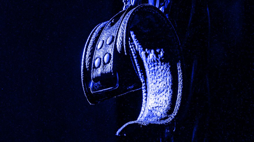 BDSM seksuaalifetissi.