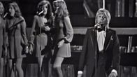 Danny esiintyy (1973).
