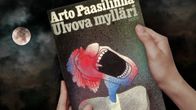 Kuvassa Arto Paasilinnan Ulvova mylläri -teoksen kansi.
