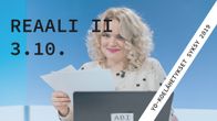 Abitreenien juontaja Inkeri Alatalo.