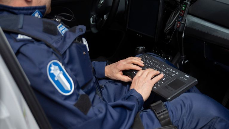 Mopoilija keuli ja pakeni poliisia 90km/h – Pohjois-Pohjanmaalla useita ...