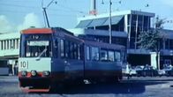 Raitiovaunu 10 Lasipalatsin edessä Helsingissä 1974