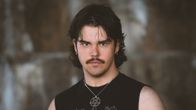 Black metal -muusikko Sami Reini eli Haarniska. 