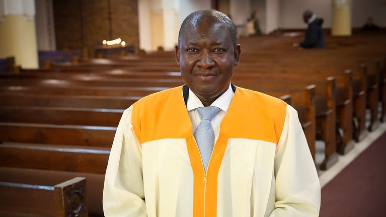 Afrikkalainen katolinen messu Kallion kirkossa. 