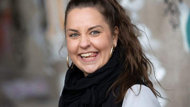 Sanna Lehto poseeraa