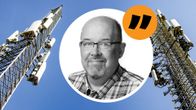 Marcus Rosenlund mot en bakgrund med telekom-master. 
