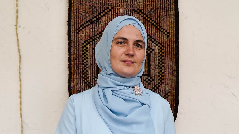 Krimin tataarit elävät pelossa – Mumine Salievin mies dokumentoi ...