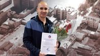 Hamid Al-Sammarraee Kansainvälinen mikkeliläinen -tunnustuksen jakotilaisuudessa.