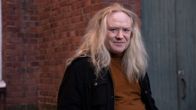 Suomalainen laulaja-lauluntekijä Jussi Hakulinen.
