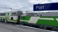 Juna Porin rautatieasemalla.