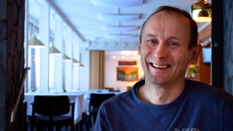 Heikki Nikula ravintola Aanarin salissa