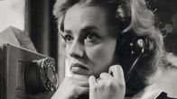 Jeanne Moreau elokuvassa Hissillä mestauslavalle.
