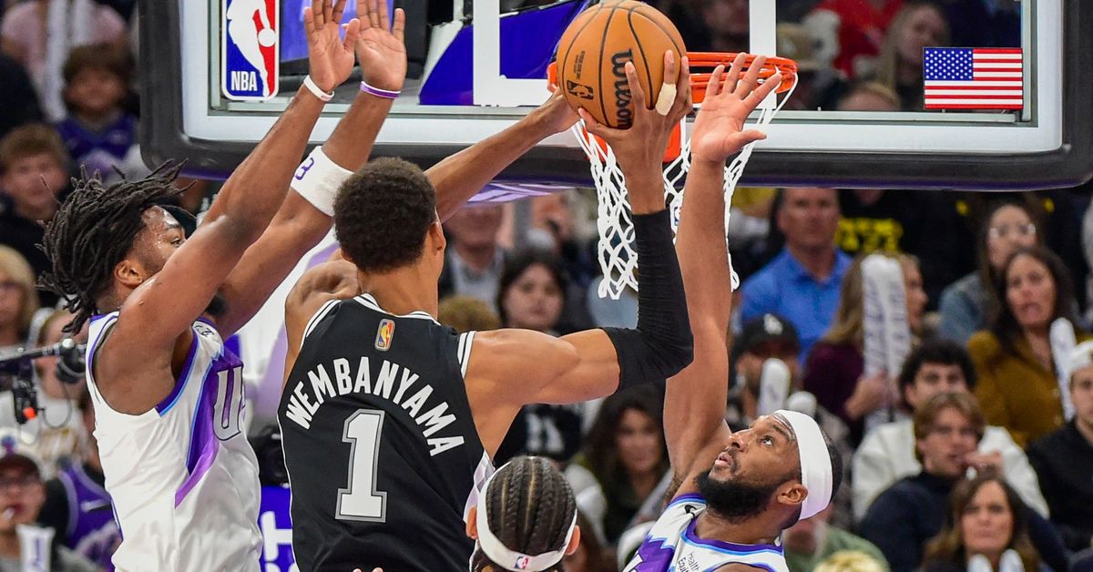 Ilman Lauri Markkasta pelannut Utah hävisi kotonaan San Antonio ...