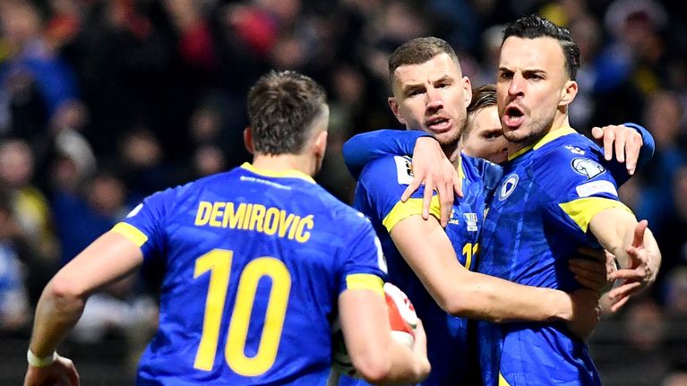 Dzeko ja Demirovic Bosnia.