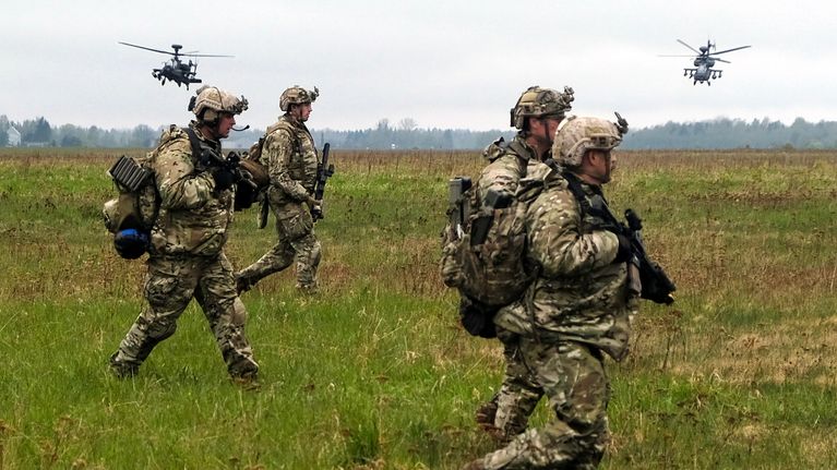 Amerikkalaisia nato-sotilaikta sotaharjoituksessa.