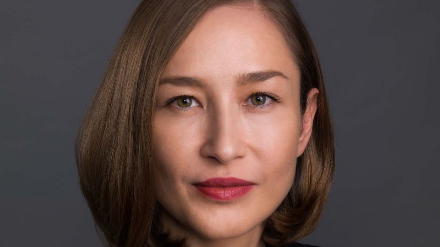 Professori Katarzyna Zysk Norjan maanpuolustuskorkeakoulusta.