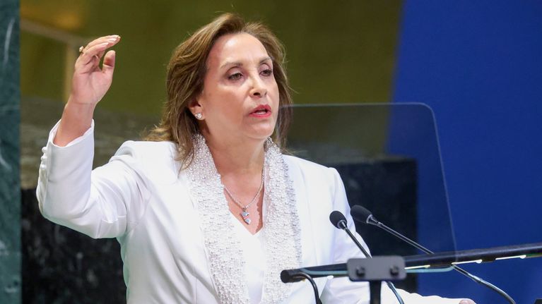 Perun presidentti Dina Boluarte puhuu Yhdistyneiden Kansakuntien yleiskokouksen (UNGA) 80. istunnon yleiskeskustelussa.