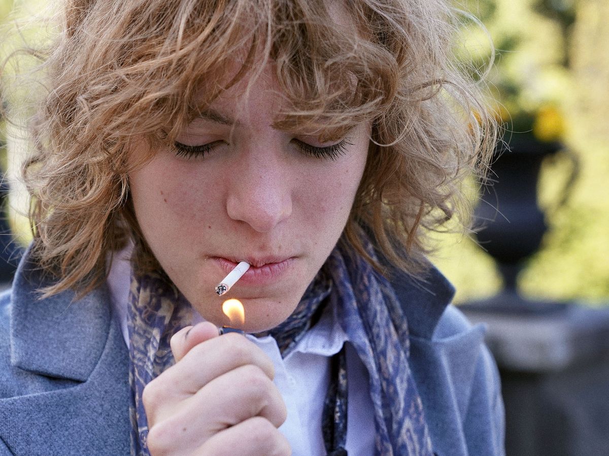 how to smoke properly cigarette How To Smoke a Pre-Roll Like a Pro