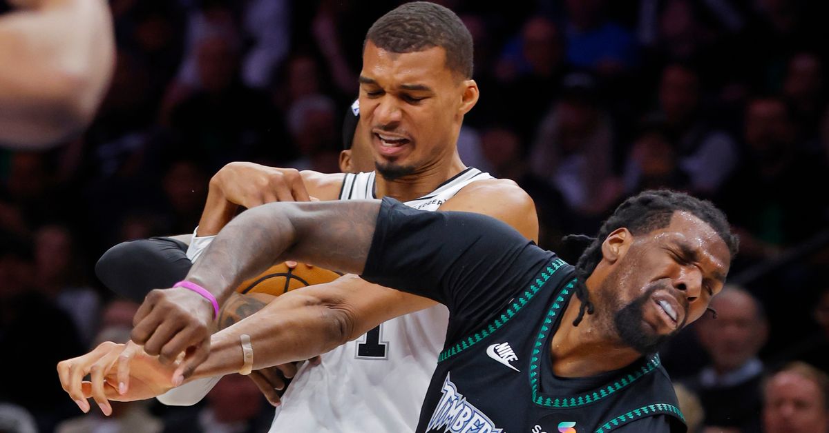 NBA-tähti Wembanyama selvisi ilman pelikieltoa kyynärpääiskusta