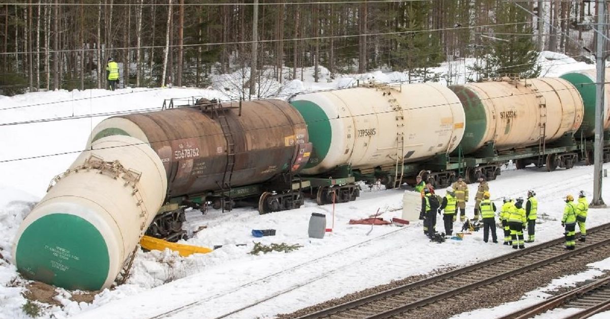 ”Yritettiin aiheuttamalla aiheuttaa suuronnettomuus”, sanoo Woikosken pomo – Kinnin junaturman jälkipyykki jatkuu käräjillä | Etelä-Savo
