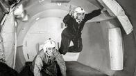 Keväällä 1959 Yhdysvaltain avaruushallintovirasto NASA esitteli amerikkalaisille uudenlaisen sankarin, astronautin.