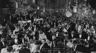 Ja Oscarin saa... Dokumenttielokuva Oscarien jaon historiasta. Kuva vuodelta 1929.