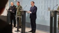 Sisäministeriön ja puolustusvoimien edustajat pitävät tiedotustilaisuuden ajankohtaisesta aiheesta.