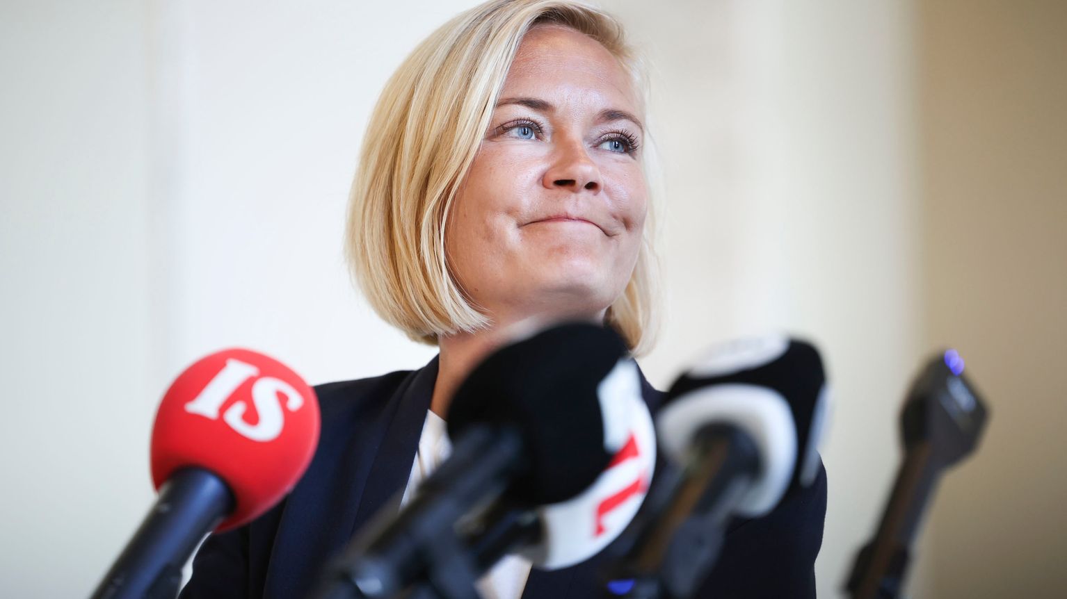 Perussuomalaisten ryhmässä päätös liikutti | Uutiset | Yle