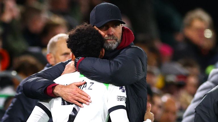 Jurgen Klopp halasi Luis Diazia. 