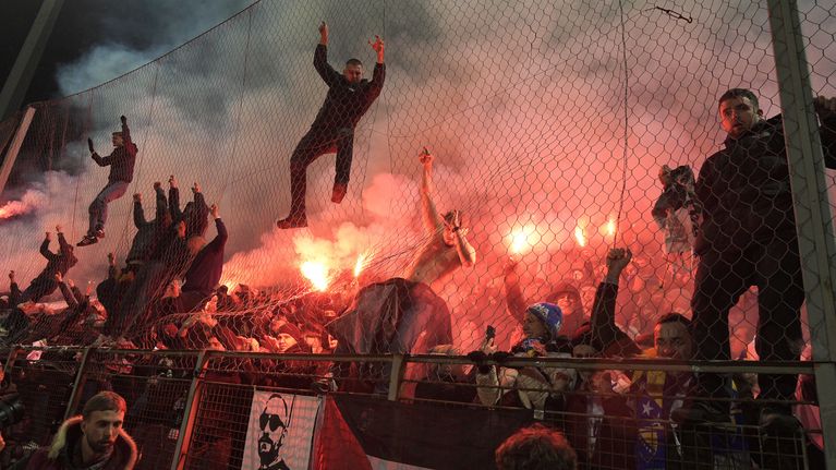 Bosnian fanit juhlivat.